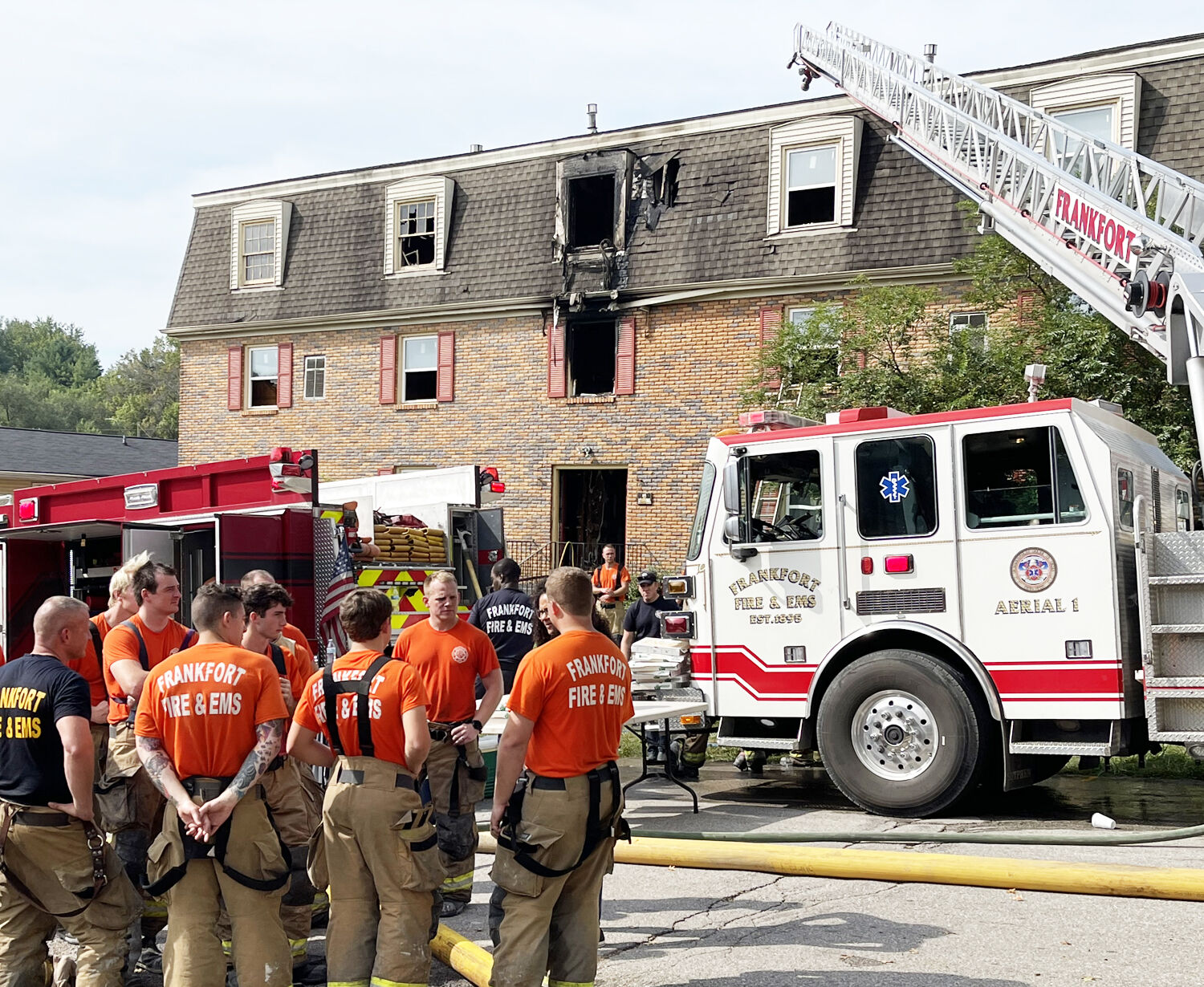 093021 Leawood fire